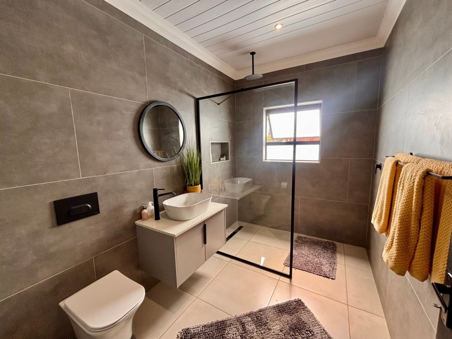 3 Bedroom Property for Sale in Wilkoppies North West